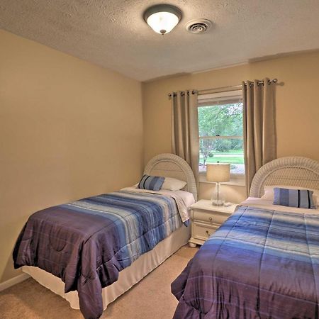 Hendersonville Home With Fire Pit 5 Mi To Downtown! Luaran gambar